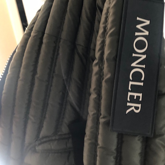 Moncler x Salehe Bembury Men's down Jacket Dark Green size 3 or large - Picture 7 of 10